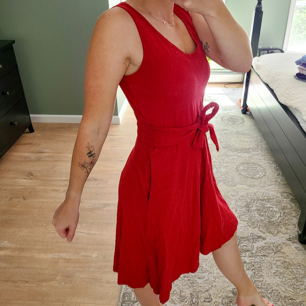 Loft Dress - Picture 2 of 5
